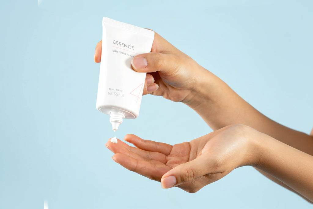 All-Around Safe Block Essence Sun SPF45 PA+++